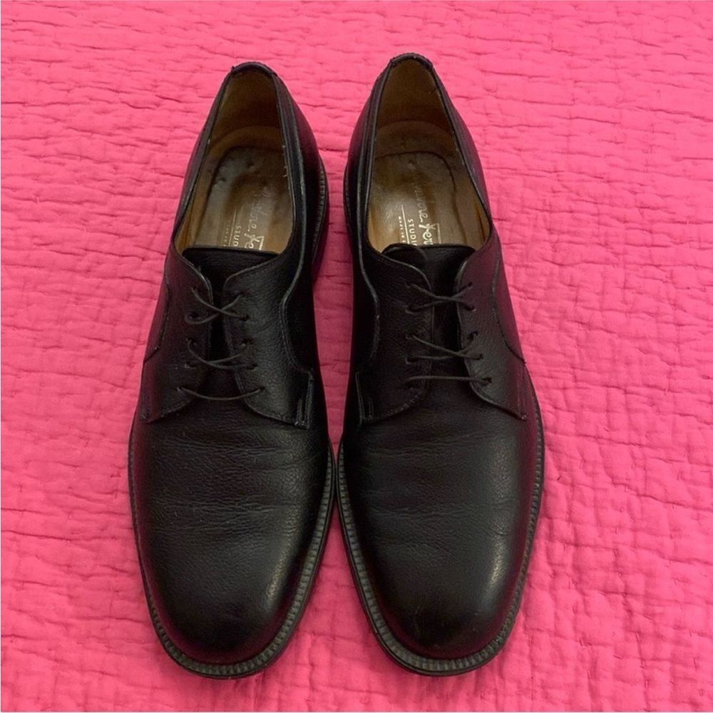Salvatore Ferragamo Black Leather men’s shoes, US9